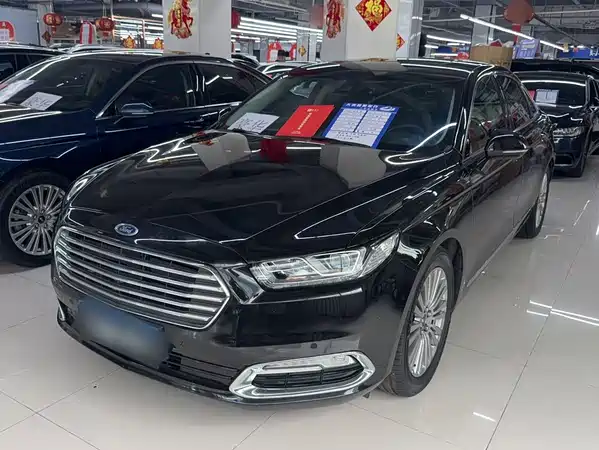 Ford Taurus 2016