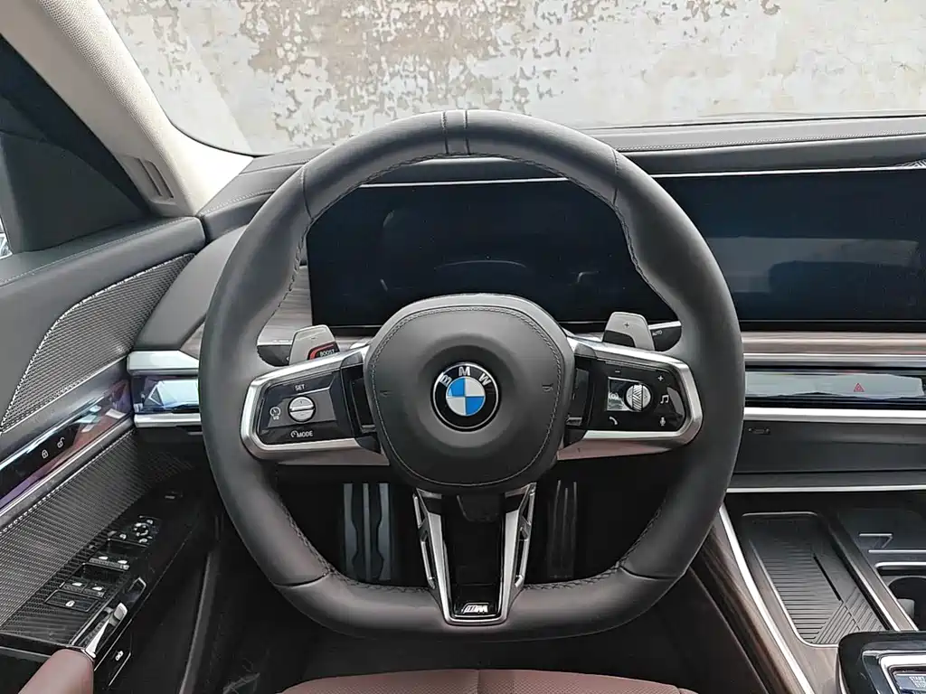 BMW 7 Series 2025