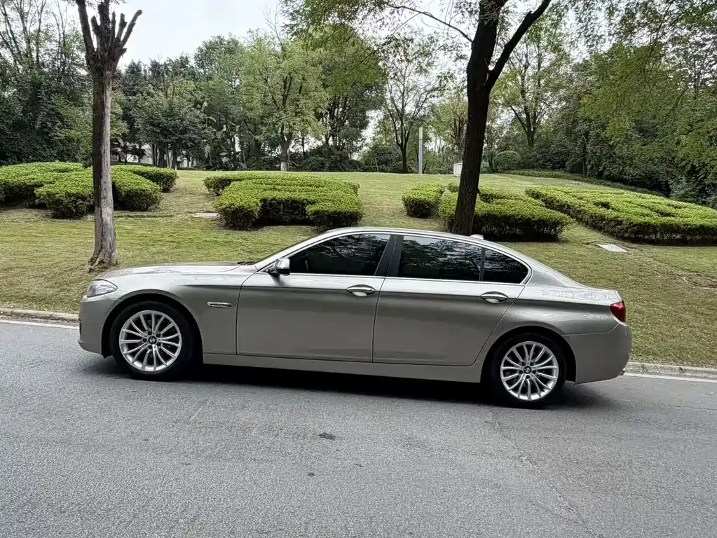 BMW 5 Series 2016