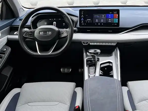 Geely Xingrui 2022