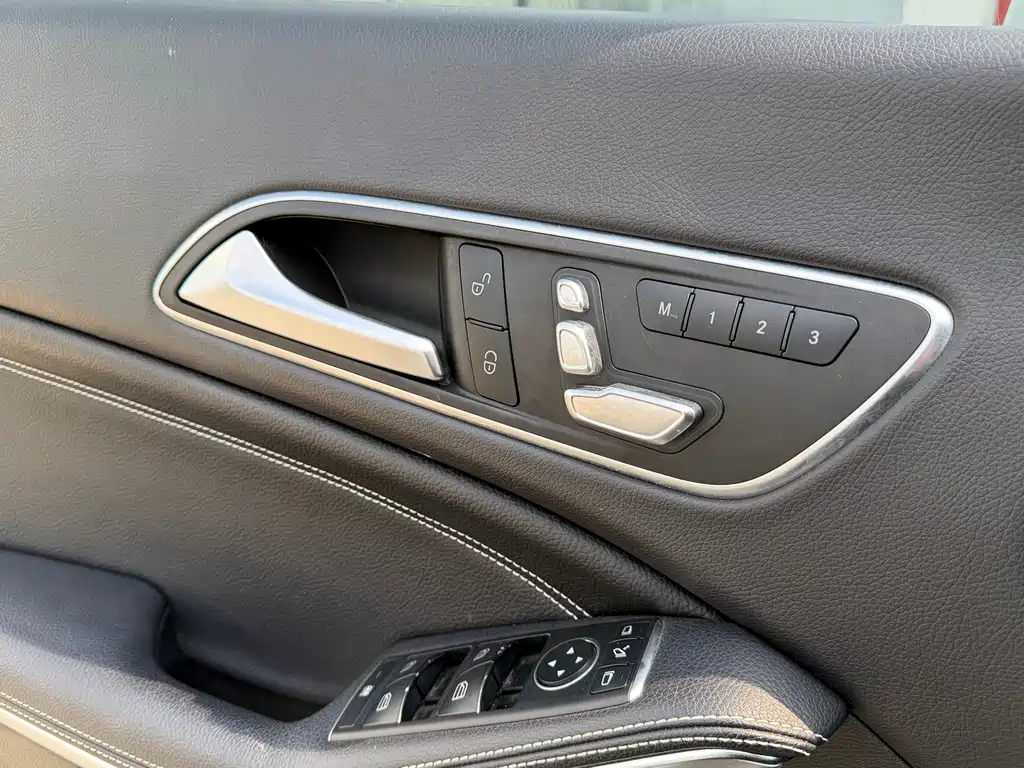 Mercedes-Benz CLA 2018 — фото 12