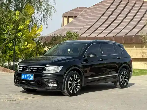Volkswagen Tiguan L 2021