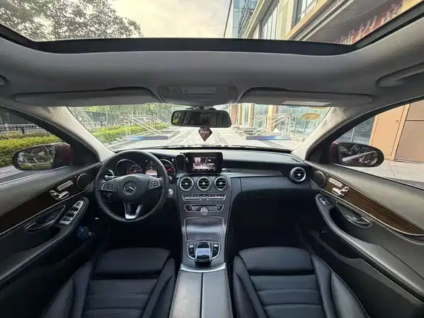 Mercedes-Benz C-Class 2016