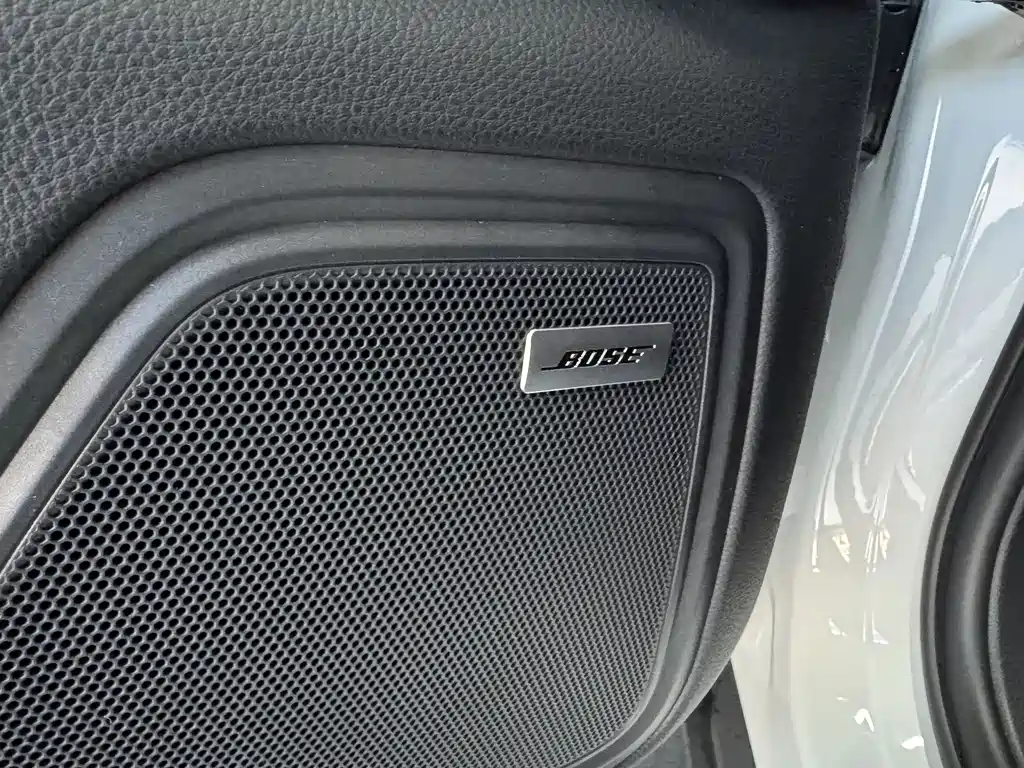 Porsche Macan 2022 — фото 11