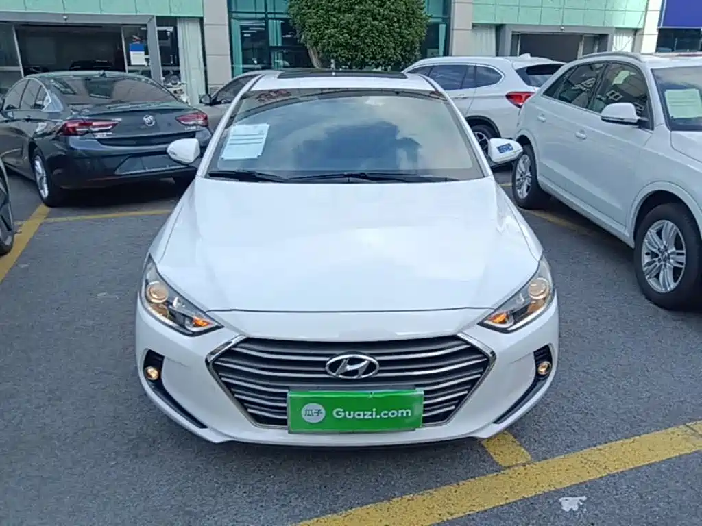 Hyundai Celesta 2018 — фото 3