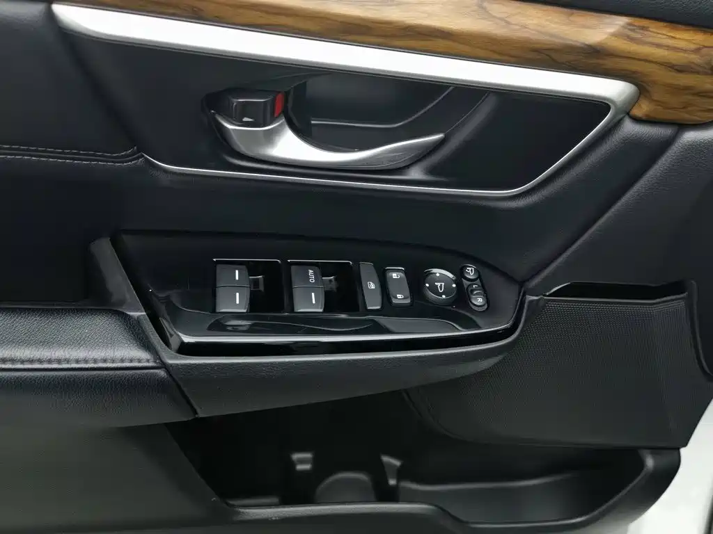 Honda CR-V 2018 — фото 9