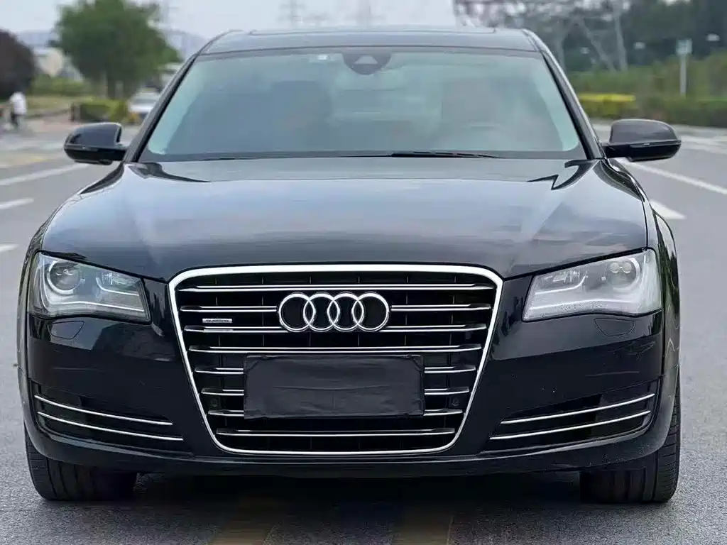 Audi A8 2012