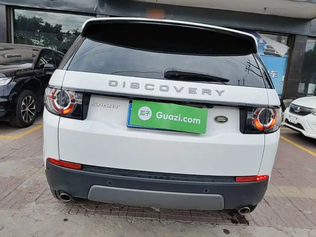 Land Rover Discovery Sport 2020 — фото 6