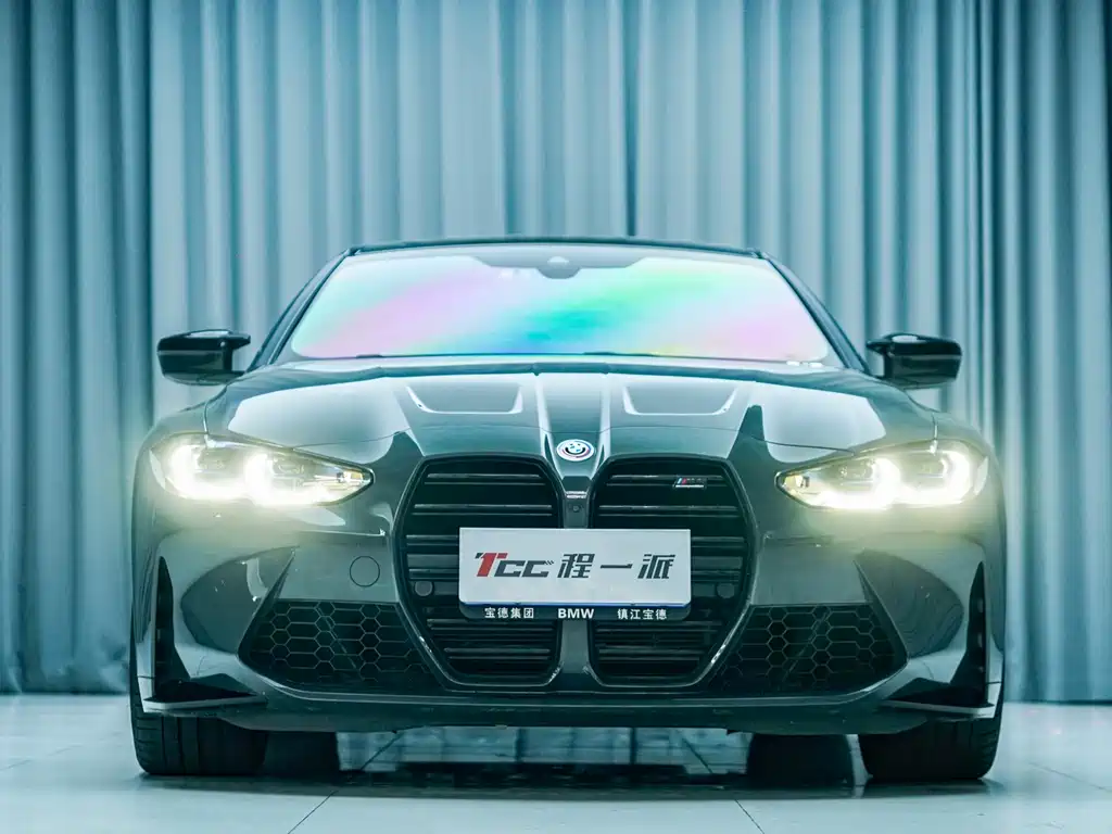 BMW M4 2023 — фото 3
