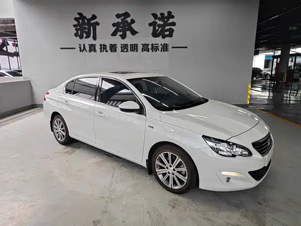 Peugeot 408 2016