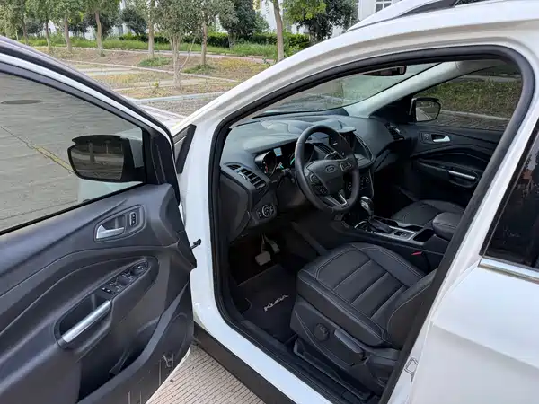 Ford Kuga 2020