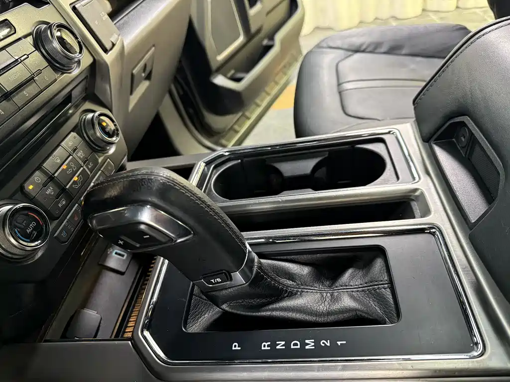 Ford F-150 Raptor 2017 — фото 25