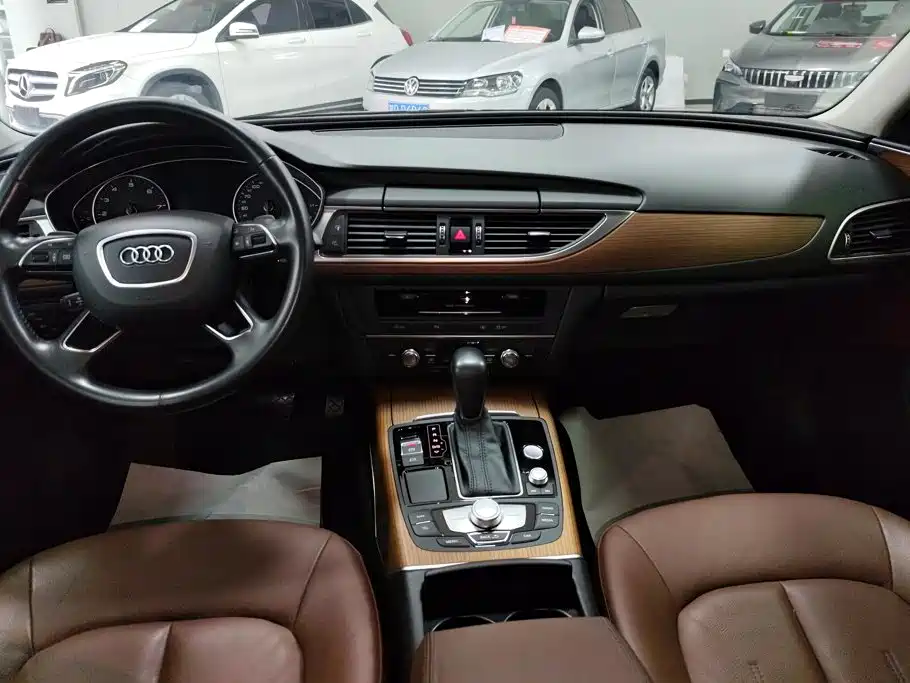 Audi A6L 2018 — фото 12