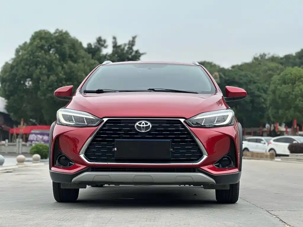 Toyota Yaris L 2022