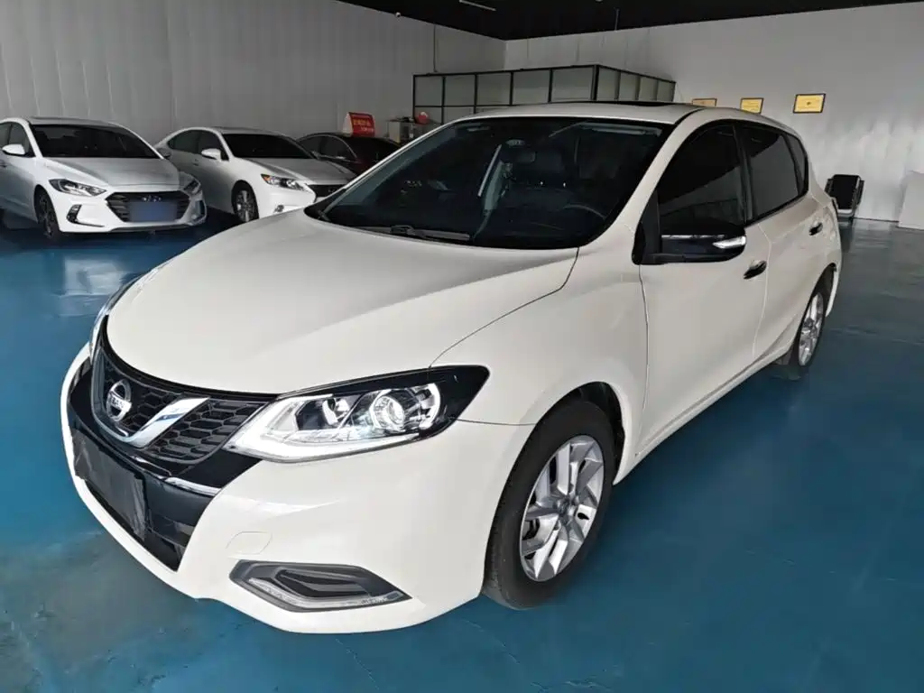 Nissan Tiida 2021