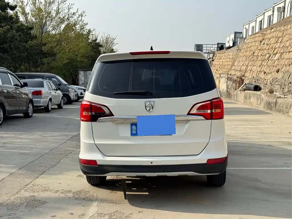 Baojun 730 2017