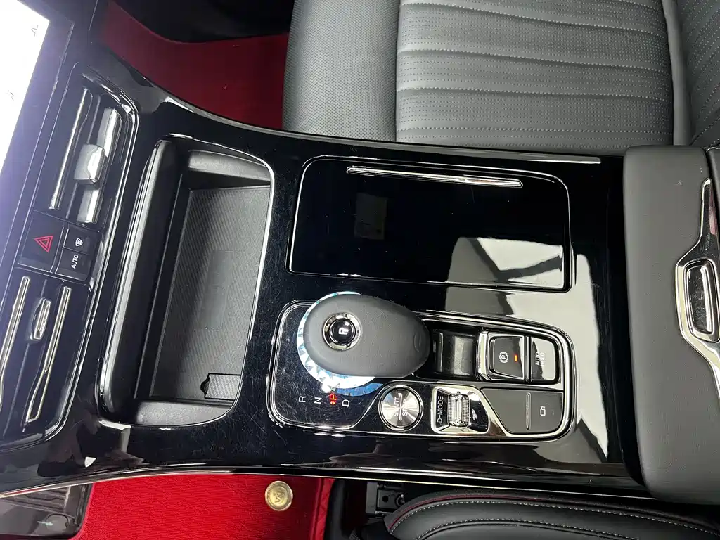 GAC Trumpchi M8 2023 — фото 12