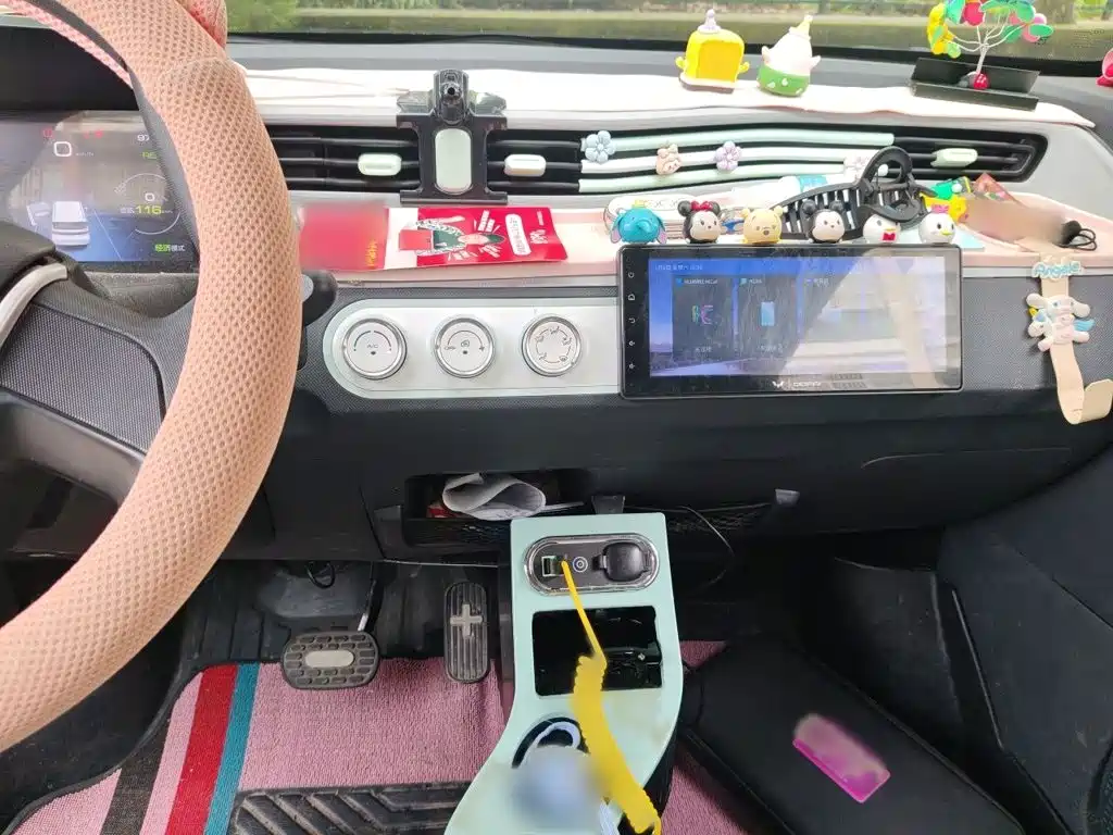 Wuling MINIEV 2024