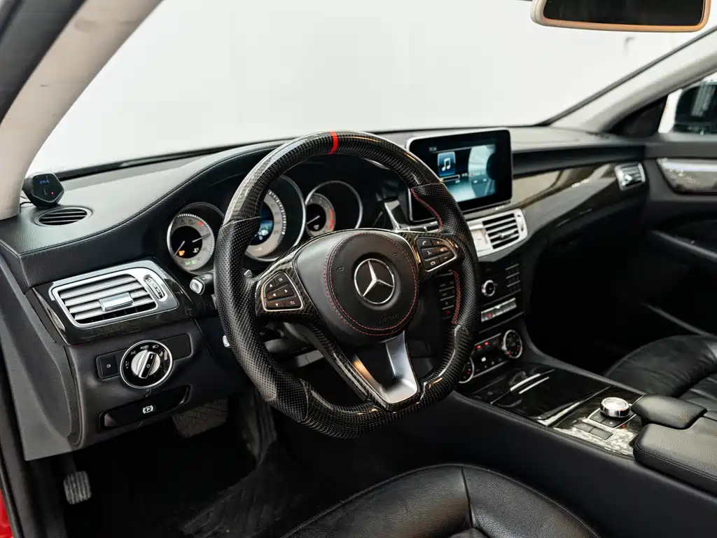 Mercedes-Benz CLS 2015 — фото 8