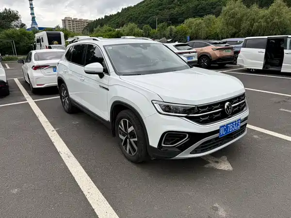 Volkswagen Tayron 2023