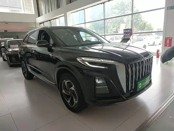 Hongqi HS3 2024