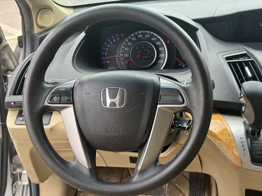 Honda Odyssey 2010 — фото 20