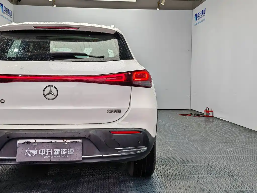 Mercedes-Benz EQA 2023 — фото 20