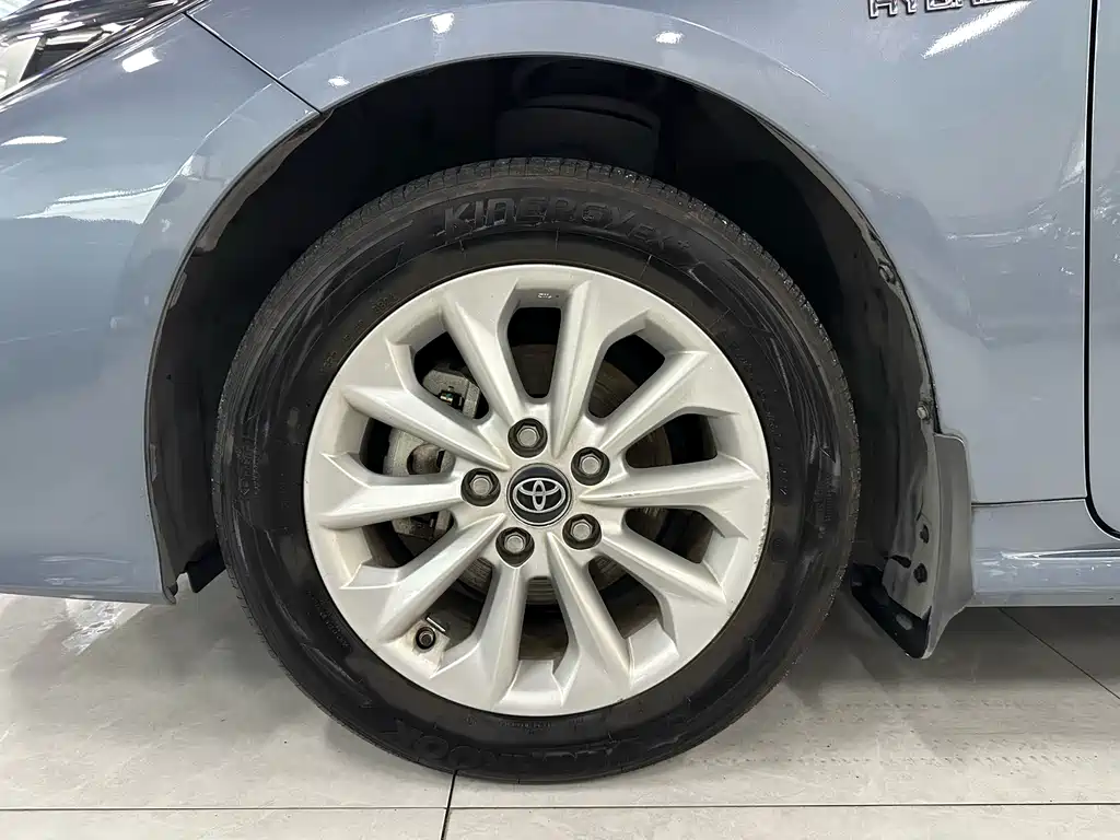 Toyota Corolla 2020 — фото 19