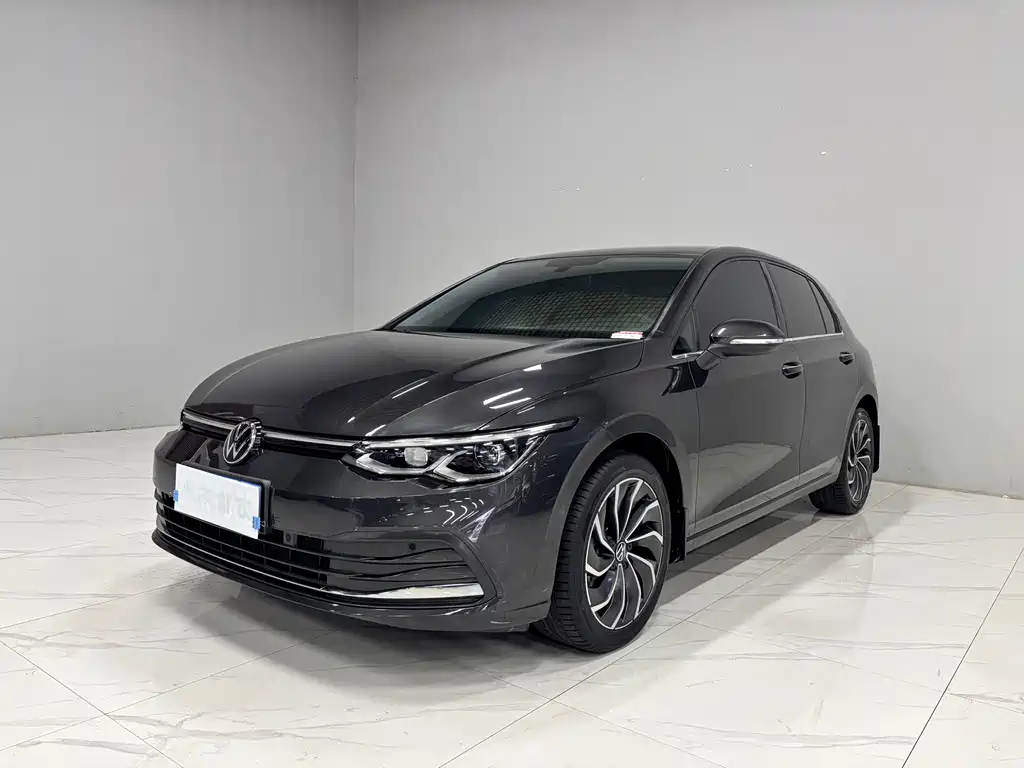 Volkswagen Golf 2022