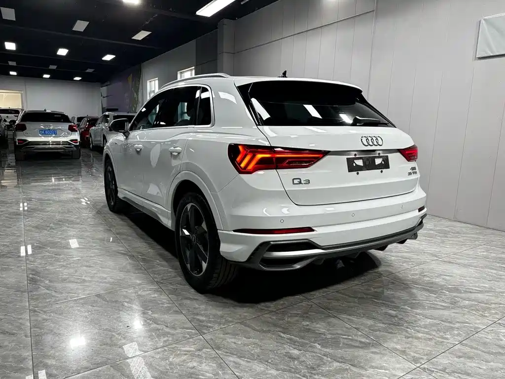 Audi Q3 2022