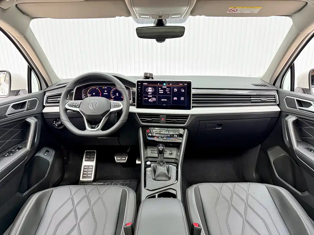 Volkswagen Tiguan L 2025 — фото 14