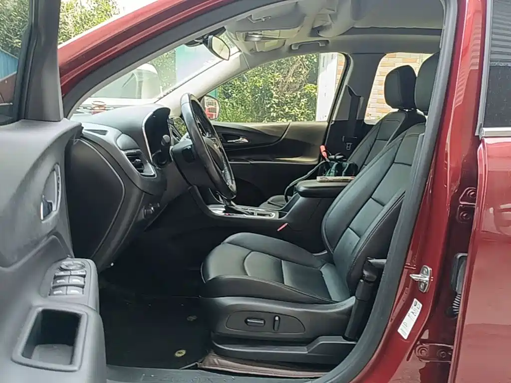 Chevrolet Equinox 2017 — фото 16