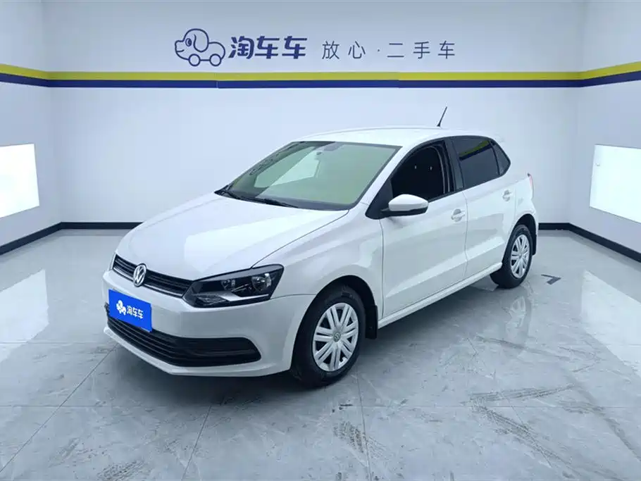 Volkswagen Polo 2016 — фото 1