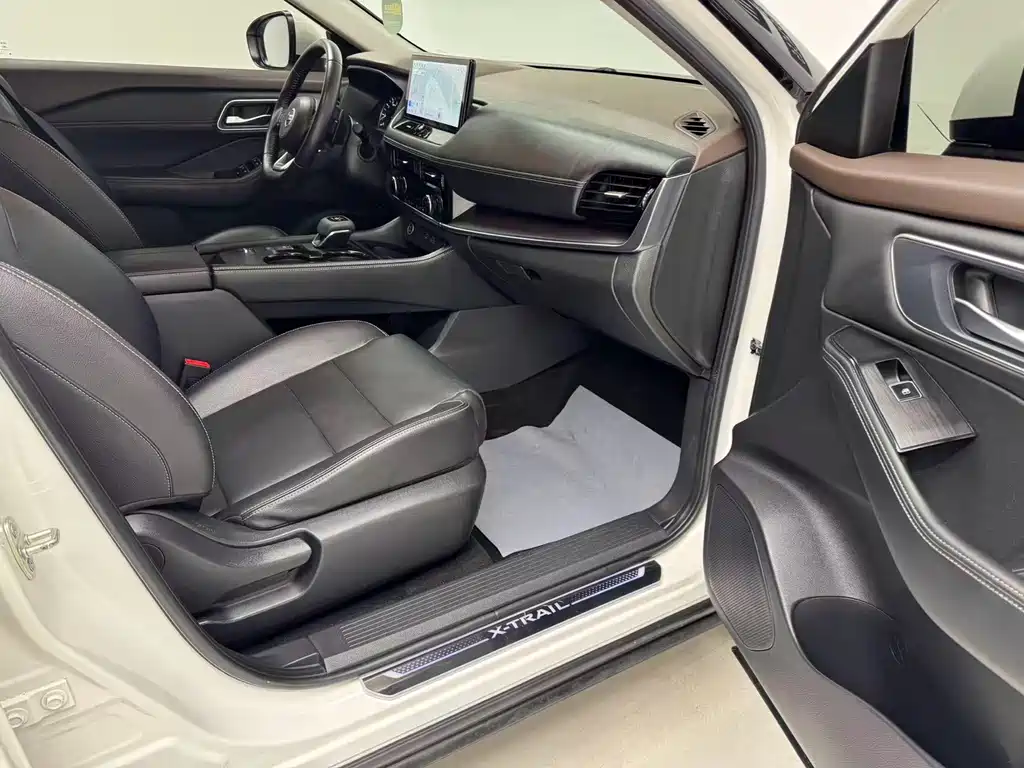 Nissan X-Trail 2022 — фото 12
