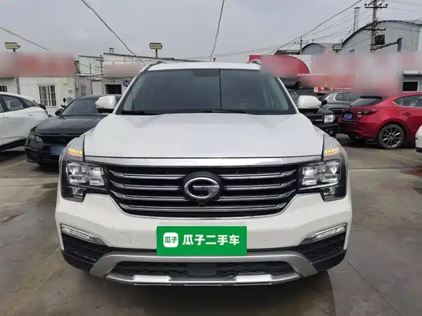 GAC Trumpchi GS8 2017