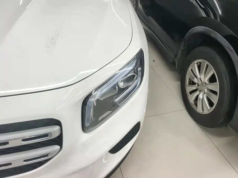 Mercedes-Benz GLB 2020