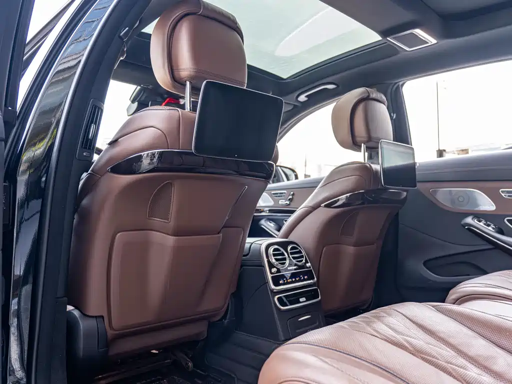 Mercedes-Benz Maybach S-Class 2020 — фото 12