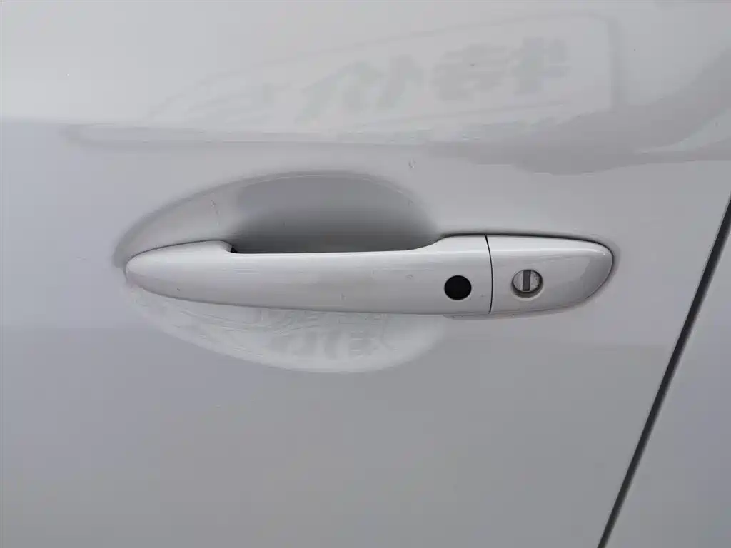 Mazda 3 Axela 2018 — фото 18