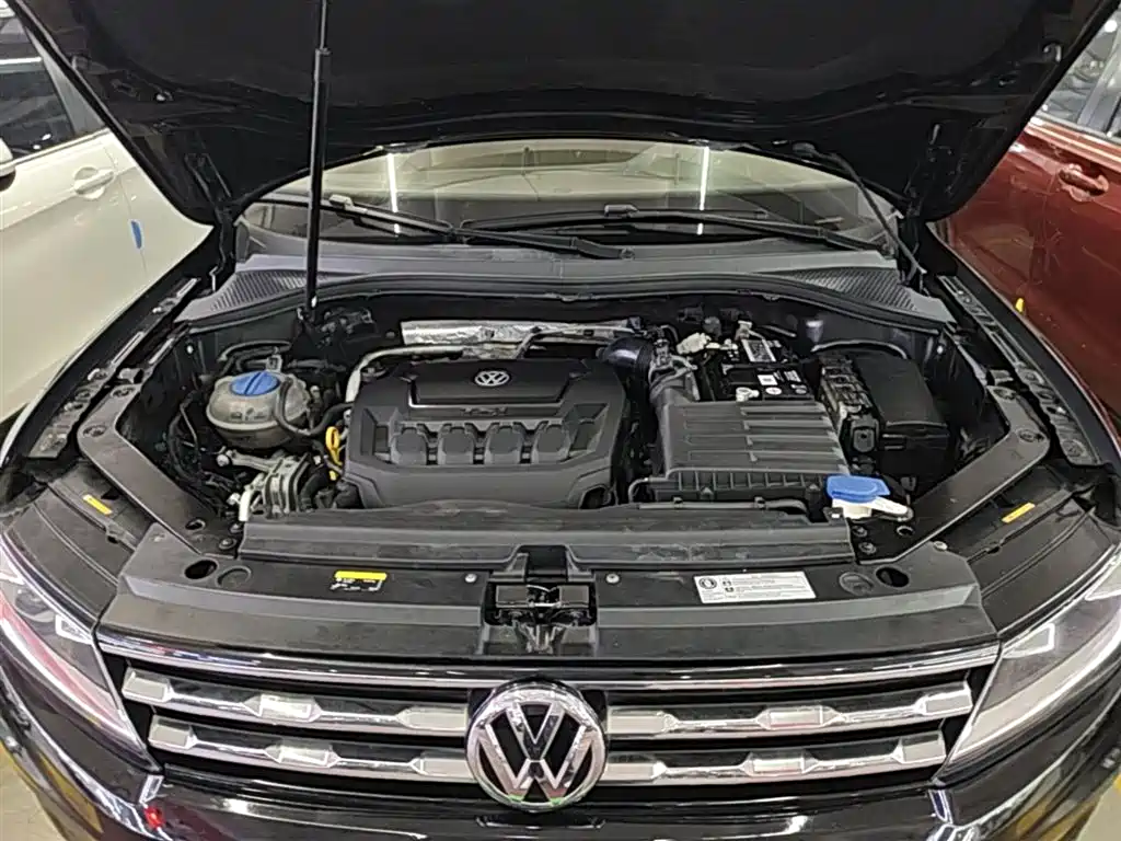 Volkswagen Tiguan L 2019 — фото 20