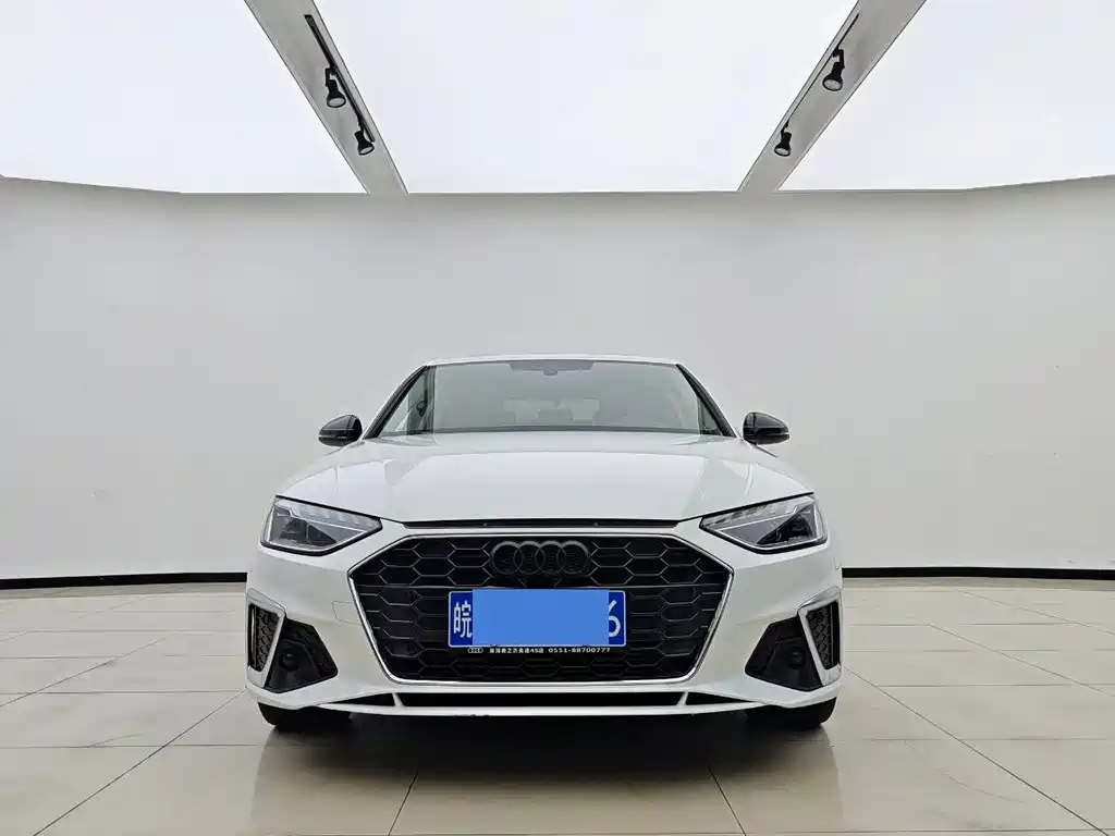 Audi A4L 2023