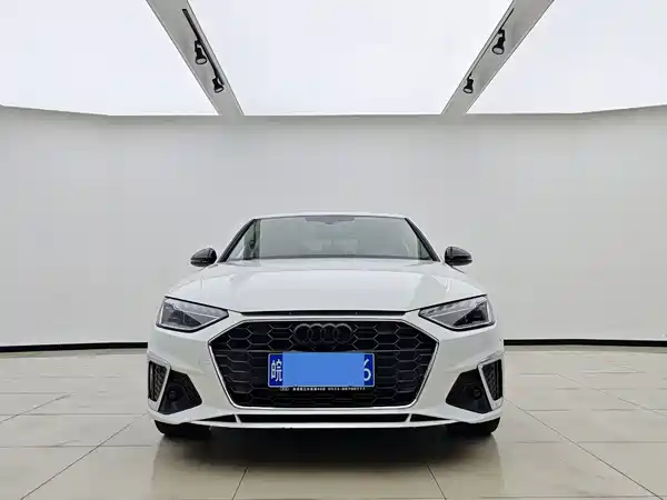 Audi A4L 2023