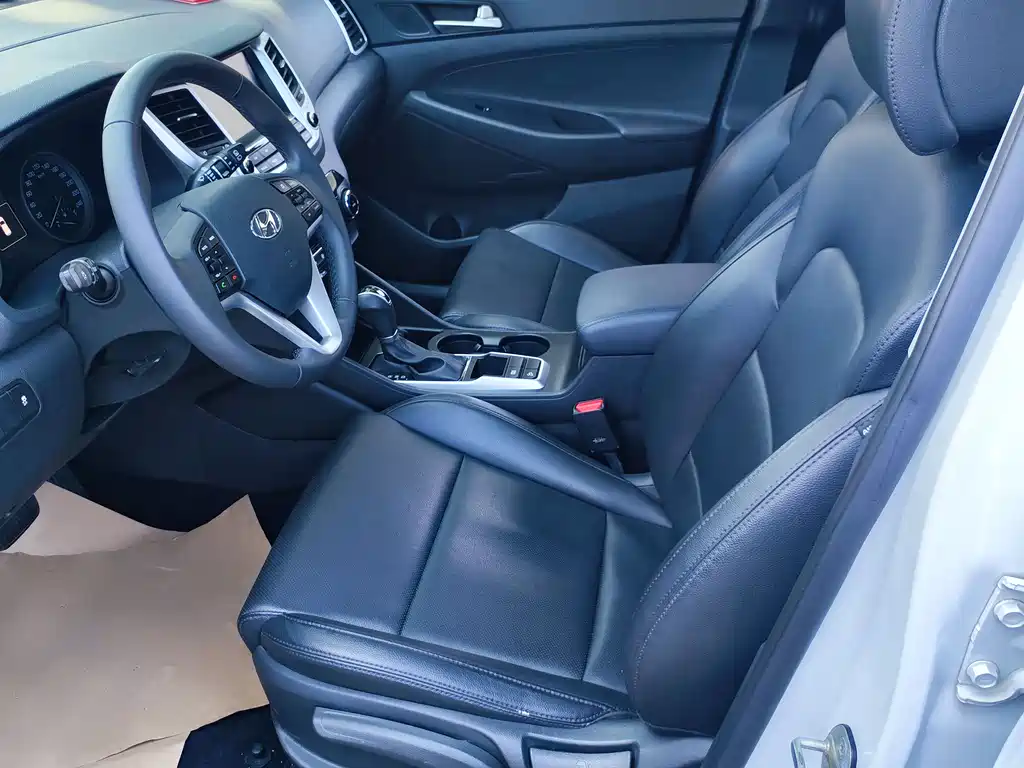 Hyundai Tucson 2016 — фото 6
