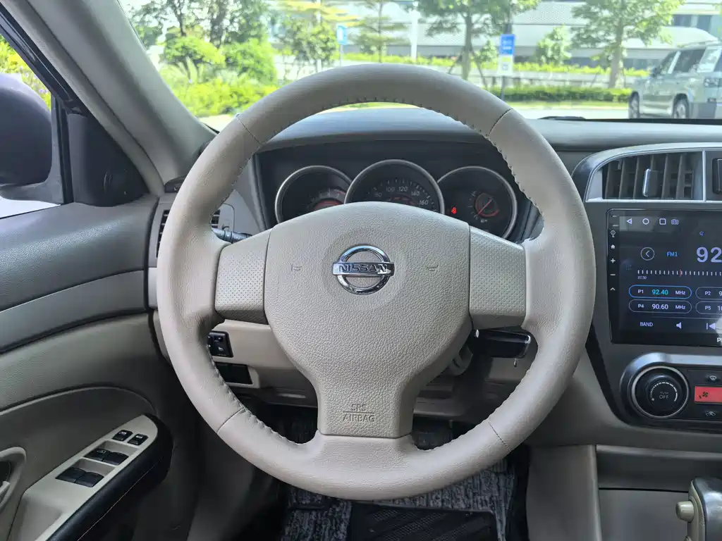 Nissan Sylphy 2017 — фото 13