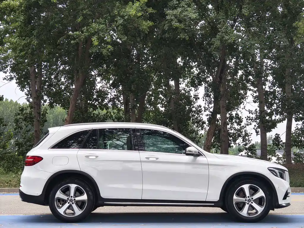 Mercedes-Benz GLC 2017 — фото 4