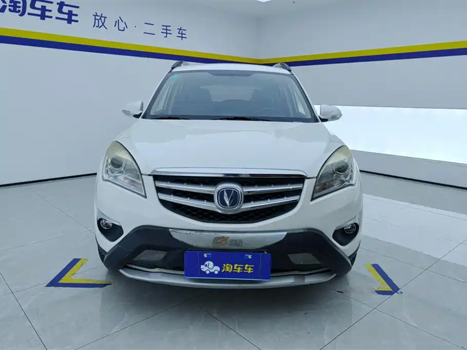 Changan CS35 2015 — фото 2