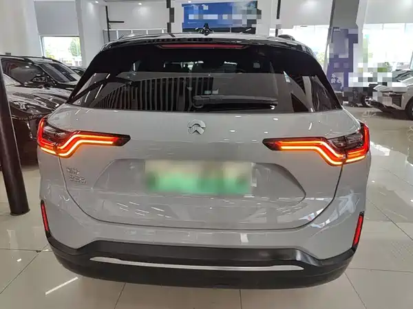 NIO ES6 2021