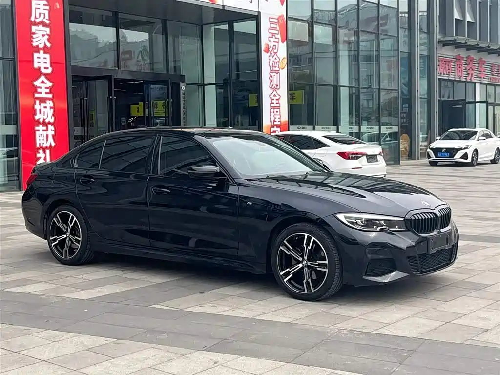BMW 3 Series 2022
