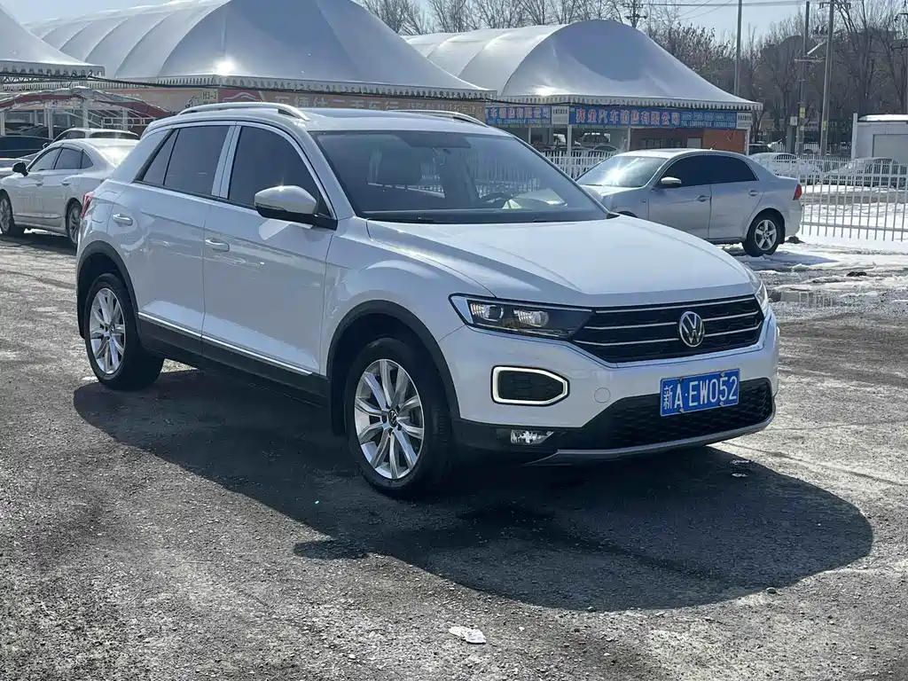 Volkswagen T-Roc 2023