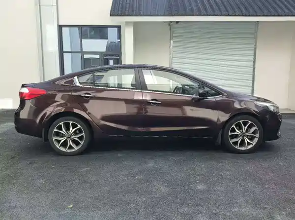 Kia K3 2016