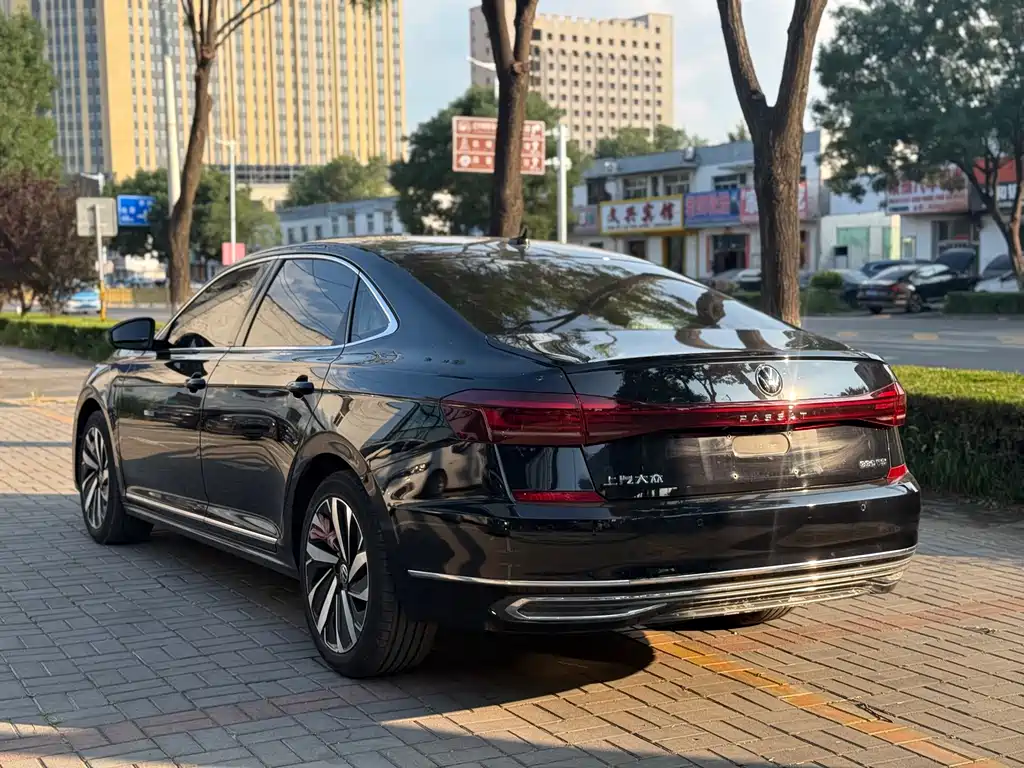 Volkswagen Passat 2022